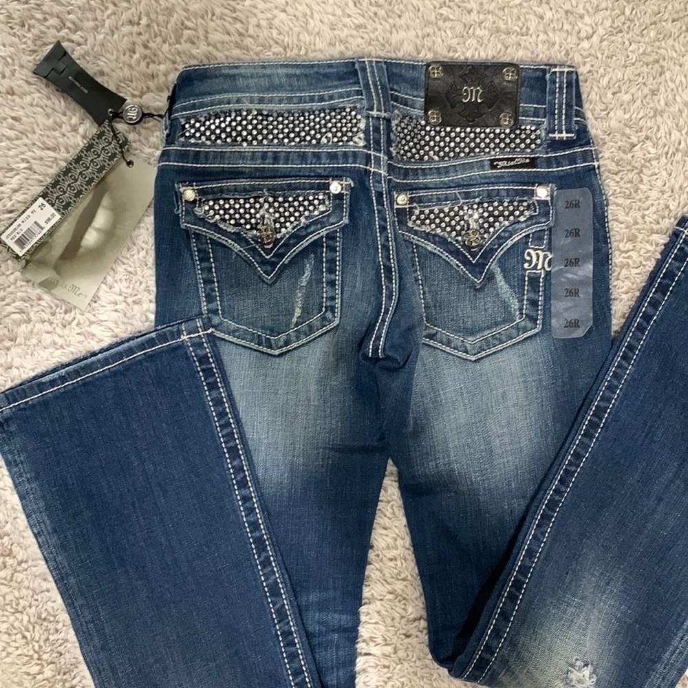 MISS ME, new with TAGS rhinestones to perfection, size 26 bootcut